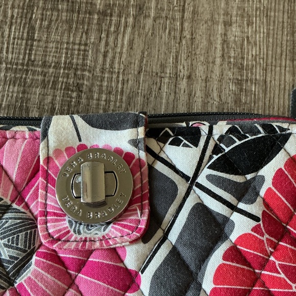 Vera Bradley Floral Quilted Wallet with Pink and Gray Design - Picture 7 of 10